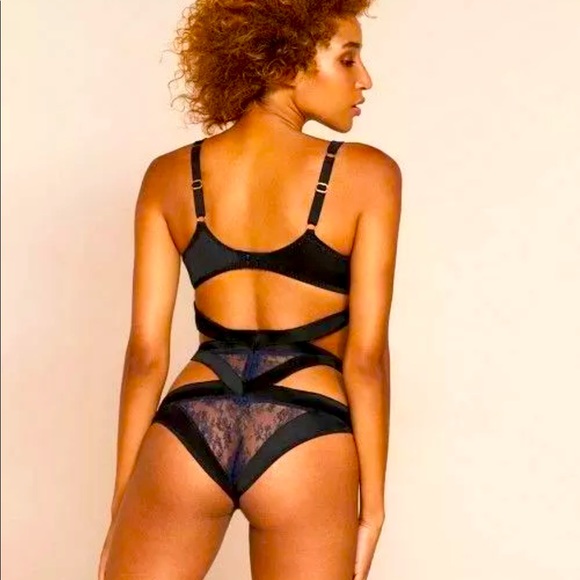 Agent Provocateur Oriah Bodysuit - Picture 5 of 8